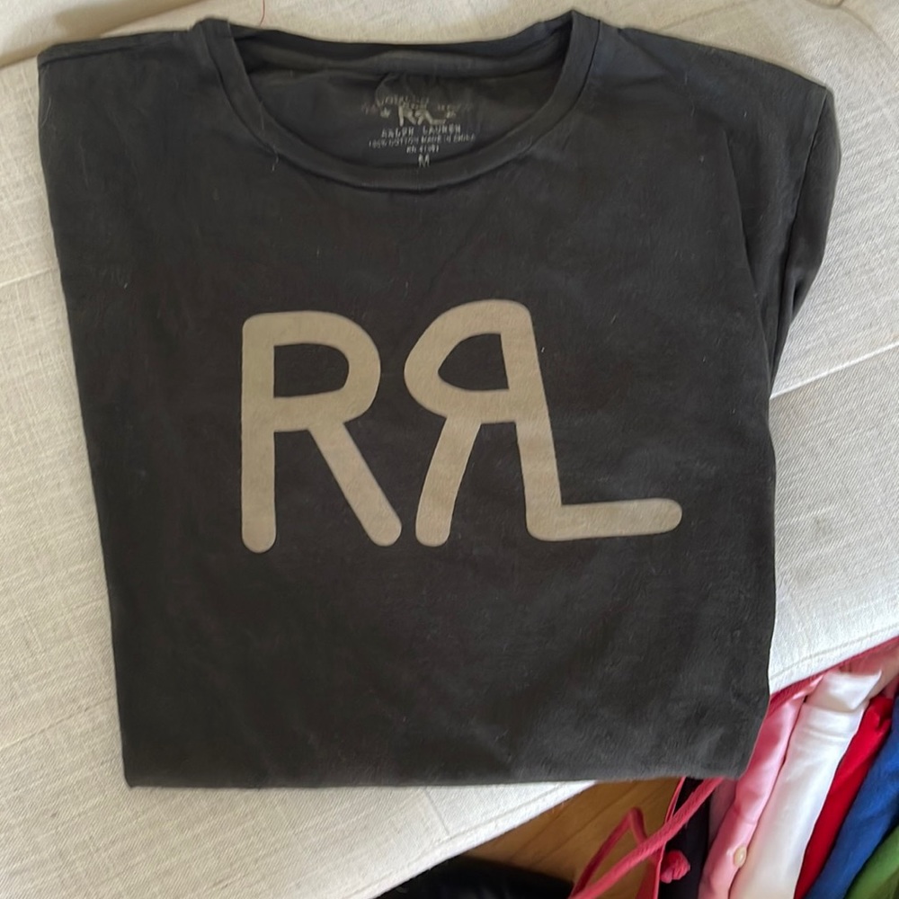 Nice Ralph Lauren T-Shirt! Dark grey color!